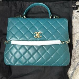 Chanel CC Trendy . Size Large.